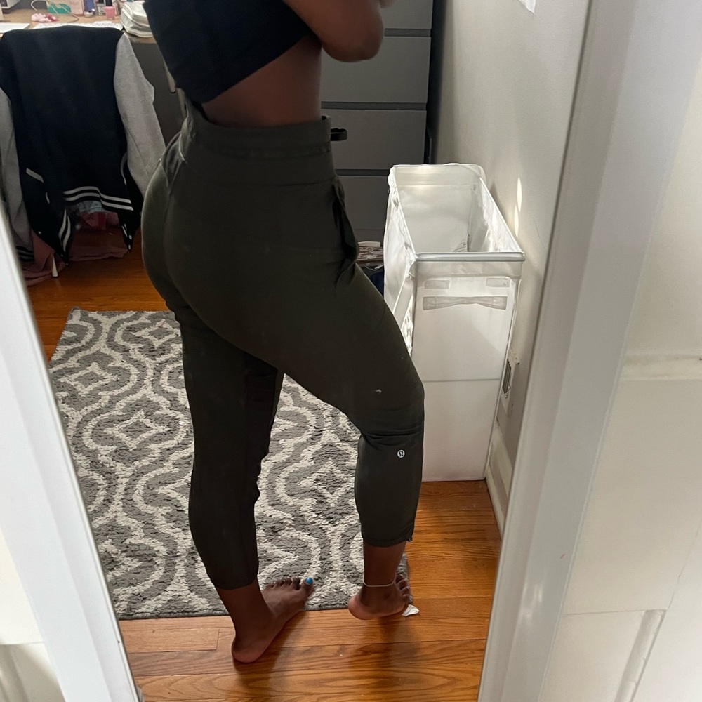 Lululemon Athletica Green Drawstring Waist Pants